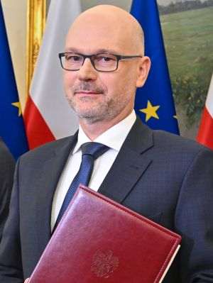 Sursa - Wikipedia/Maciej Berek